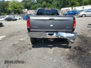 ✅ 2003 Ford F-150 XL • VIN: 1FTRX18W63NA17684 • Лот: 70733885. Опубликован ранее на Copart с пробегом 272 647 миль. Бесплатный доступ к архиву аукционных продаж из США и подробный отчёт об истории автомобиля на DreamBid. Изображение 6.