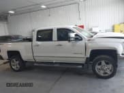 ✅ 2015 Chevrolet Silverado 2500HD LT • VIN: 1GC1KVE83FF119760 • Lot: 42693479. Listed on IAAI with 329,481 mi. Free auction sales archive from the USA and detailed vehicle history report at DreamBid. Image 13.