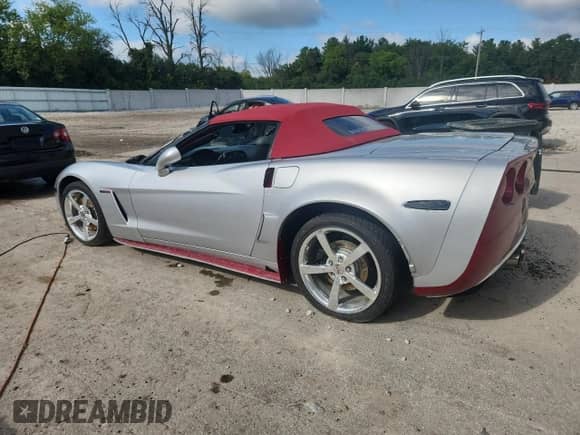 2009 Chevrolet Corvette with VIN 1G1YY36W995112278, listed as a Copart auction lot 70191125 with 87,712 mi miles and Clean title. Bid and sale history available at DreamBid. Image 2.