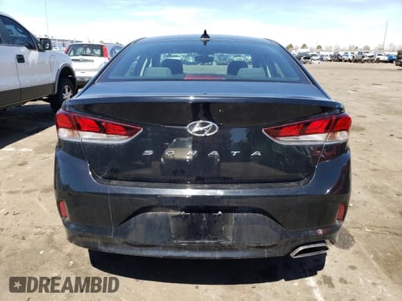✅ 2018 Hyundai Sonata Limited • VIN: 5NPE34AF5JH726738 • Lot: 48156983. Listed on Copart with 45,958 mi. Free auction sales archive from the USA and detailed vehicle history report at DreamBid. Image 6.
