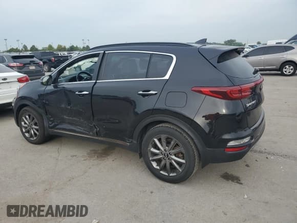 ✅ 2020 Kia Sportage S • VIN: KNDP63AC7L7802158 • Лот: 80792105. Опубликован ранее на Copart с пробегом 65 936 миль. Бесплатный доступ к архиву аукционных продаж из США и подробный отчёт об истории автомобиля на DreamBid. Изображение 2.