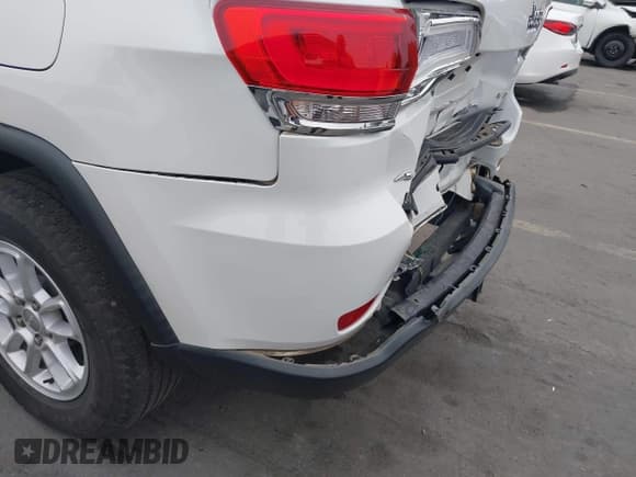 ✅ 2019 Jeep Grand Cherokee Upland • VIN: 1C4RJFAG6KC719936 • Lot: 43460030. Listed on IAAI with 63,721 mi. Free auction sales archive from the USA and detailed vehicle history report at DreamBid. Image 17.