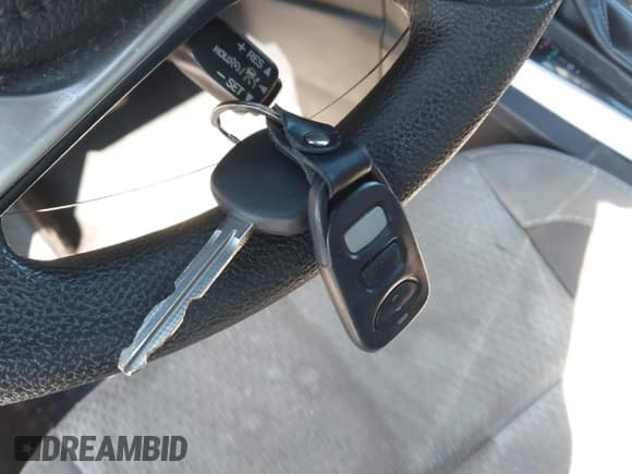 ✅ 2019 Toyota Corolla LE • VIN: 2T1BURHE7KC201310 • Lot: 43670254. Listed on IAAI with 146,506 mi. Free auction sales archive from the USA and detailed vehicle history report at DreamBid. Image 11.