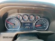 ✅ 2019 Chevrolet Silverado 1500 LTZ • VIN: 3GCUYGED0KG176219 • Lot: 86501615. Wystawiony na Copart z przebiegiem 128 953 mil. Bezpłatny archiwum sprzedaży aukcyjnych z USA i szczegółowy raport historii pojazdu na DreamBid. Zdjęcie 9.