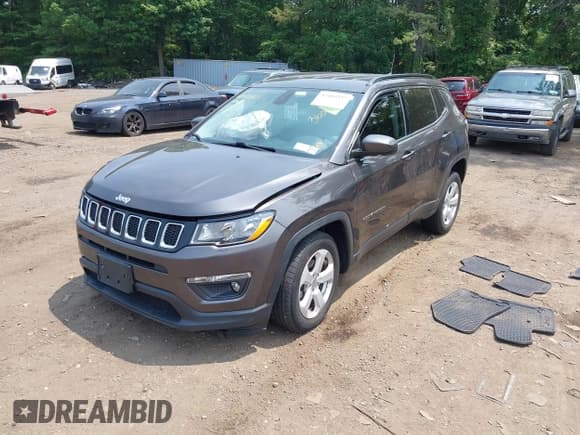 ✅ 2019 Jeep Compass Altitude • VIN: 3C4NJDBB1KT734970 • Lot: 42483357. Listed on IAAI with 59,425 mi. Free auction sales archive from the USA and detailed vehicle history report at DreamBid. Image 2.