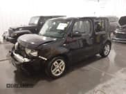 ✅ 2010 Nissan Cube S • VIN: JN8AZ2KR7AT165551 • Lot: 41944927. Wystawiony na IAAI z przebiegiem 261 976 mil. Bezpłatny archiwum sprzedaży aukcyjnych z USA i szczegółowy raport historii pojazdu na DreamBid. Zdjęcie 2.