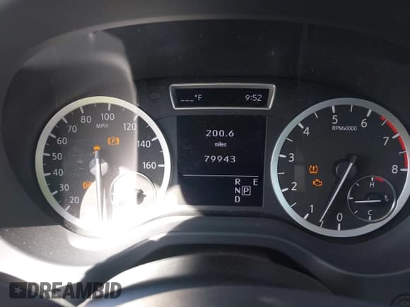 ✅ 2018 Infiniti QX30 Luxury • VIN: SJKCH5CR1JA005035 • Lot: 41690695. Listed on IAAI with 79,943 mi. Free auction sales archive from the USA and detailed vehicle history report at DreamBid. Image 16.