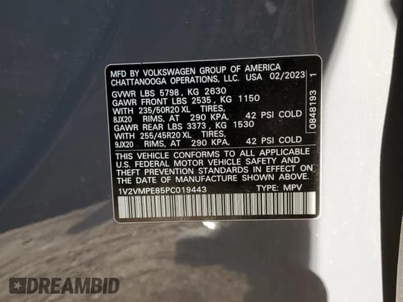 ✅ 2023 Volkswagen ID.4 Pro • VIN: 1V2VMPE85PC019443 • Lot: 85130065. Wystawiony na Copart z przebiegiem 13 982 mil. Bezpłatny archiwum sprzedaży aukcyjnych z USA i szczegółowy raport historii pojazdu na DreamBid. Zdjęcie 12.