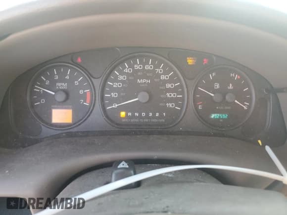 ✅ 2002 Oldsmobile Silhouette GLS • VIN: 1GHDX03E02D126224 • Lot: 70901635. Listed on Copart with 232,592 mi. Free auction sales archive from the USA and detailed vehicle history report at DreamBid. Image 9.