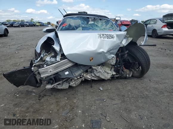 ✅ 2015 Porsche 911 Turbo • VIN: WP0CD2A99FS178657 • Lot: 67576094. Wystawiony na Copart z przebiegiem Nie podano. Bezpłatny archiwum sprzedaży aukcyjnych z USA i szczegółowy raport historii pojazdu na DreamBid. Zdjęcie 5.