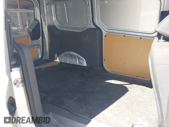 ✅ 2019 Ford Transit Connect XLT • VIN: NM0LS7F25K1427581 • Лот: 42373059. Опубликован ранее на IAAI с пробегом 103 727 миль. Бесплатный доступ к архиву аукционных продаж из США и подробный отчёт об истории автомобиля на DreamBid. Изображение 8.