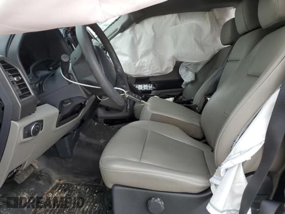 ✅ 2022 Ford F-250 • VIN: 1FT8X2AT1NEE17009 • Lot: 43755805. Listed on Copart with Not provided. Free auction sales archive from the USA and detailed vehicle history report at DreamBid. Image 5.