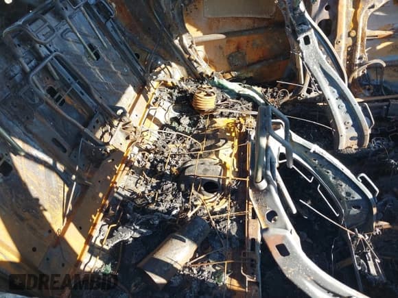 ✅ 2020 Hyundai Elantra • VIN: KMHH35LE0LU121831 • Лот: 40954458. Опубликован ранее на IAAI с пробегом Не указан. Бесплатный доступ к архиву аукционных продаж из США и подробный отчёт об истории автомобиля на DreamBid. Изображение 8.