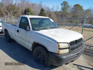 2004 Chevrolet Silverado 1500 z VIN 1GCEC14V94Z348180, wystawiony jako IAAI lot #41387714 z przebiegiem Nie podano mil oraz . Historia ofert i sprzedaży dostępna na DreamBid. Obrazek 1.