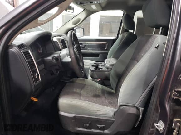 2018 Ram 1500 SLT with VIN 1C6RR7GT1JS337473, listed as a Copart auction lot 49884025 with 201,340 mi miles and Clean title. Bid and sale history available at DreamBid. Image 7.