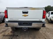 ✅ 2015 Chevrolet Silverado 2500HD LTZ • VIN: 1GC1KWE86FF102618 • Лот: 85766685. Опубликован ранее на Copart с пробегом Не указан. Бесплатный доступ к архиву аукционных продаж из США и подробный отчёт об истории автомобиля на DreamBid. Изображение 6.