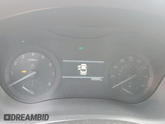 ✅ 2018 Genesis G80 3.8L • VIN: KMHGN4JE2JU233031 • Lot: 70425415. Wystawiony na Copart z przebiegiem 177 777 mil. Bezpłatny archiwum sprzedaży aukcyjnych z USA i szczegółowy raport historii pojazdu na DreamBid. Zdjęcie 9.