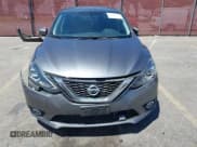 ✅ 2018 Nissan Sentra S • VIN: 3N1AB7AP0JY297607 • Lot: 42923006. Wystawiony na IAAI z przebiegiem 44 212 mil. Bezpłatny archiwum sprzedaży aukcyjnych z USA i szczegółowy raport historii pojazdu na DreamBid. Zdjęcie 6.