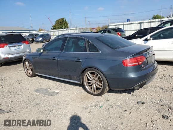 ✅ 2011 Audi S4 Prestige • VIN: WAUKGAFL8BA129187 • Лот: 72846904. Опубликован ранее на Copart с пробегом 112 831 миль. Бесплатный доступ к архиву аукционных продаж из США и подробный отчёт об истории автомобиля на DreamBid. Изображение 2.