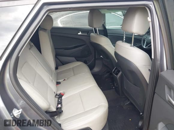 ✅ 2019 Hyundai Tucson SEL • VIN: KM8J33AL7KU968237 • Лот: 43309138. Опубликован ранее на IAAI с пробегом 59 739 миль. Бесплатный доступ к архиву аукционных продаж из США и подробный отчёт об истории автомобиля на DreamBid. Изображение 8.