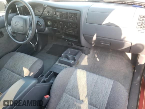 ✅ 1999 Toyota Tacoma • VIN: 4TAVL52N7XZ404241 • Lot: 80502325. Listed on Copart with 126,029 mi. Free auction sales archive from the USA and detailed vehicle history report at DreamBid. Image 8.
