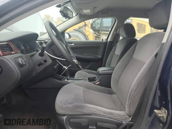 2008 Chevrolet Impala LT with VIN 2G1WT58K881253144, listed as a Copart auction lot 91267355 with 153,401 mi miles and Salvage title. Bid and sale history available at DreamBid. Image 7.