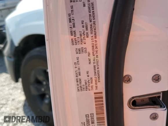 2023 Ram 1500 Tradesman z VIN 3C6RR7KG4PG668123, wystawiony jako Copart lot #63094965 z przebiegiem 21 038 mil mil oraz Szkoda całkowita • Salvage title. Historia ofert i sprzedaży dostępna na DreamBid. Obrazek 12.