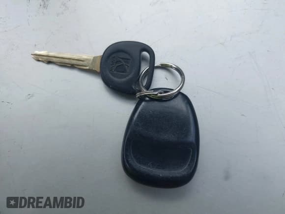 ✅ 2006 Saturn VUE • VIN: 5GZCZ53436S836170 • Lot: 42690017. Wystawiony na IAAI z przebiegiem 150 162 mil. Bezpłatny archiwum sprzedaży aukcyjnych z USA i szczegółowy raport historii pojazdu na DreamBid. Zdjęcie 11.