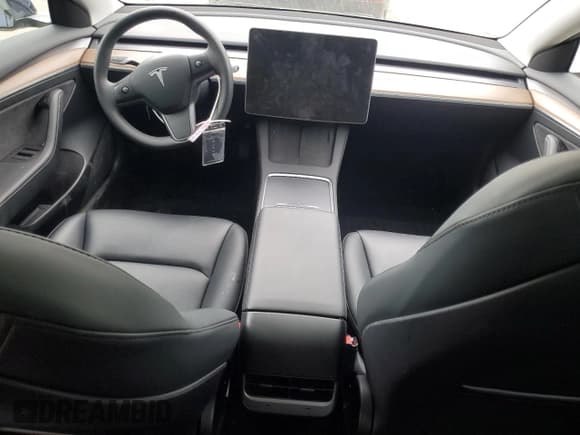 ✅ 2023 Tesla Model 3 • VIN: 5YJ3E1EA5PF695318 • Лот: 53832935. Опубликован ранее на Copart с пробегом 28 863 миль. Бесплатный доступ к архиву аукционных продаж из США и подробный отчёт об истории автомобиля на DreamBid. Изображение 8.