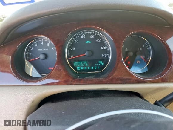 ✅ 2008 Buick Lucerne CXL • VIN: 1G4HD57268U158970 • Лот: 91466085. Опубликован ранее на Copart с пробегом 153 936 миль. Бесплатный доступ к архиву аукционных продаж из США и подробный отчёт об истории автомобиля на DreamBid. Изображение 9.