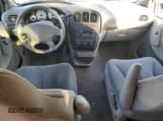 ✅ 2001 Dodge Caravan SE • VIN: 1B4GP25391B160843 • Лот: 93050965. Опубликован ранее на Copart с пробегом 165 657 миль. Бесплатный доступ к архиву аукционных продаж из США и подробный отчёт об истории автомобиля на DreamBid. Изображение 8.