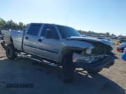 ✅ 2006 Chevrolet Silverado 2500HD LT1 • VIN: 1GCHK23236F107510 • Лот: 43625991. Опубликован ранее на IAAI с пробегом 420 541 миль. Бесплатный доступ к архиву аукционных продаж из США и подробный отчёт об истории автомобиля на DreamBid. Изображение 1.