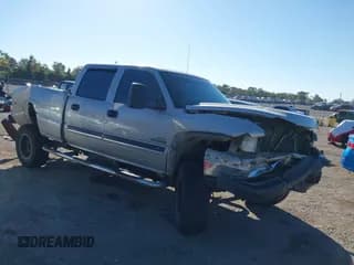 ✅ 2006 Chevrolet Silverado 2500HD LT1 • VIN: 1GCHK23236F107510 • Лот: 43625991. Опубликован ранее на IAAI с пробегом 420 541 миль. Бесплатный доступ к архиву аукционных продаж из США и подробный отчёт об истории автомобиля на DreamBid. Изображение 1.