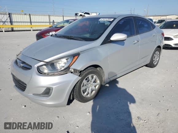 ✅ 2013 Hyundai Accent GLS • VIN: KMHCT4AE5DU543585 • Lot: 87431285. Wystawiony na Copart z przebiegiem 123 879 mil. Bezpłatny archiwum sprzedaży aukcyjnych z USA i szczegółowy raport historii pojazdu na DreamBid. Zdjęcie 1.