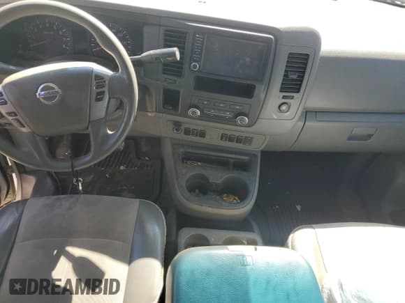 ✅ 2020 Nissan NV Cargo SV • VIN: 1N6BF0KY6LN810098 • Лот: 93159505. Опубликован ранее на Copart с пробегом 272 401 миль. Бесплатный доступ к архиву аукционных продаж из США и подробный отчёт об истории автомобиля на DreamBid. Изображение 8.