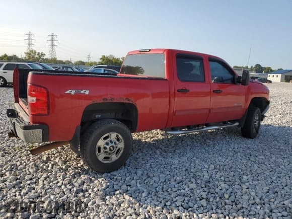 ✅ 2013 Chevrolet Silverado 2500HD LT • VIN: 1GC1KXCG8DF145273 • Lot: 72064045. Listed on Copart with 268,387 mi. Free auction sales archive from the USA and detailed vehicle history report at DreamBid. Image 3.
