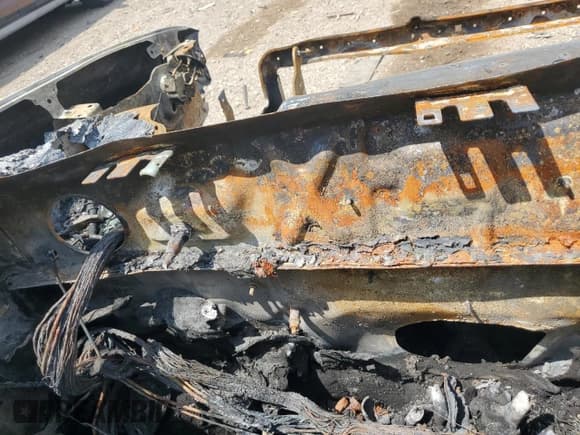 ✅ 2017 Jeep Renegade Sport • VIN: ZACCJBAB6HPE84395 • Lot: 64126685. Wystawiony na Copart z przebiegiem Nie podano. Bezpłatny archiwum sprzedaży aukcyjnych z USA i szczegółowy raport historii pojazdu na DreamBid. Zdjęcie 9.