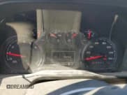 ✅ 2020 Chevrolet Silverado 1500 Work Truck • VIN: 3GCNWAEH0LG262951 • Lot: 79548274. Wystawiony na Copart z przebiegiem 117 885 mil. Bezpłatny archiwum sprzedaży aukcyjnych z USA i szczegółowy raport historii pojazdu na DreamBid. Zdjęcie 9.