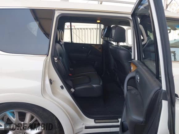 ✅ 2014 Infiniti QX80 • VIN: JN8AZ2ND4E9751210 • Лот: 42972638. Опубликован ранее на IAAI с пробегом 79 064 миль. Бесплатный доступ к архиву аукционных продаж из США и подробный отчёт об истории автомобиля на DreamBid. Изображение 8.