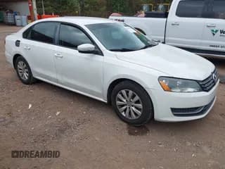 ✅ 2013 Volkswagen Passat S • VIN: 1VWAP7A36DC096137 • Лот: 43382790. Опубликован ранее на IAAI с пробегом 265 313 миль. Бесплатный доступ к архиву аукционных продаж из США и подробный отчёт об истории автомобиля на DreamBid. Изображение 1.