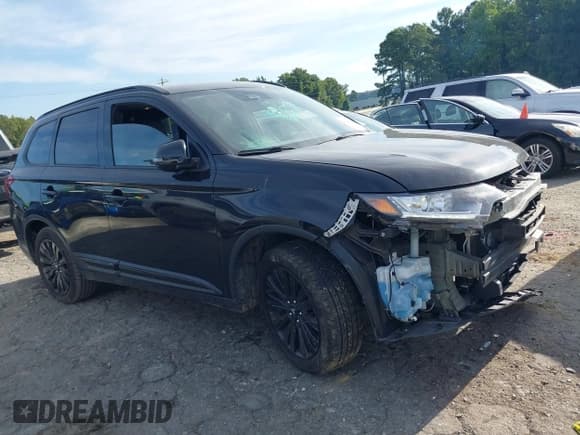 ✅ 2020 Mitsubishi Outlander SE • VIN: JA4AD3A39LZ031129 • Лот: 40262423. Опубликован ранее на IAAI с пробегом 67 241 миль. Бесплатный доступ к архиву аукционных продаж из США и подробный отчёт об истории автомобиля на DreamBid. Изображение 1.