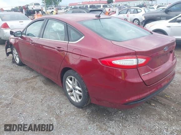 ✅ 2016 Ford Fusion SE • VIN: 3FA6P0H72GR182520 • Lot: 42414804. Listed on IAAI with 118,017 mi. Free auction sales archive from the USA and detailed vehicle history report at DreamBid. Image 3.