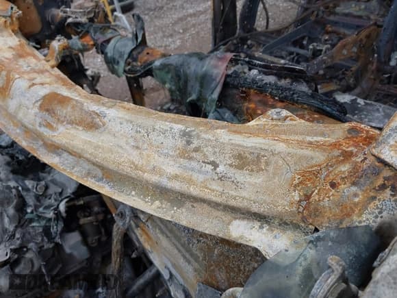 ✅ 2020 Chevrolet Silverado 1500 LT • VIN: 3GCUYDEDXLG247538 • Lot: 41877992. Listed on IAAI with Not provided. Free auction sales archive from the USA and detailed vehicle history report at DreamBid. Image 9.