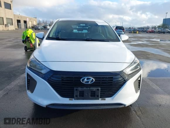 ✅ 2019 Hyundai Ioniq Blue • VIN: KMHC65LC9KU179340 • Lot: 41247946. Wystawiony na IAAI z przebiegiem 160 751 mil. Bezpłatny archiwum sprzedaży aukcyjnych z USA i szczegółowy raport historii pojazdu na DreamBid. Zdjęcie 12.