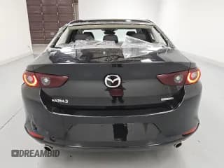 ✅ 2024 Mazda 3 S • VIN: 3MZBPAAM8RM430183 • Лот: 68554655. Опубликован ранее на Copart с пробегом 22 646 миль. Бесплатный доступ к архиву аукционных продаж из США и подробный отчёт об истории автомобиля на DreamBid. Изображение 6.