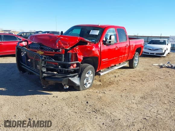 ✅ 2013 Chevrolet Silverado 2500HD LT • VIN: 1GC1KXCG0DF228275 • Lot: 41464323. Listed on IAAI with 93,952 mi. Free auction sales archive from the USA and detailed vehicle history report at DreamBid. Image 17.