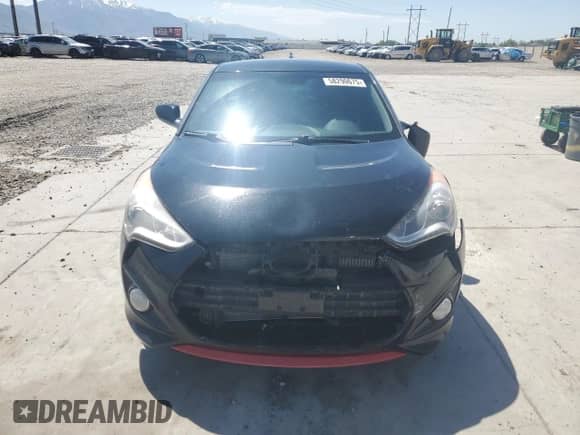 2015 Hyundai Veloster Turbo R-Spec with VIN KMHTC6AE0FU236310, listed as a Copart auction lot 58290675 with 97,216 mi miles and Salvage title. Bid and sale history available at DreamBid. Image 5.