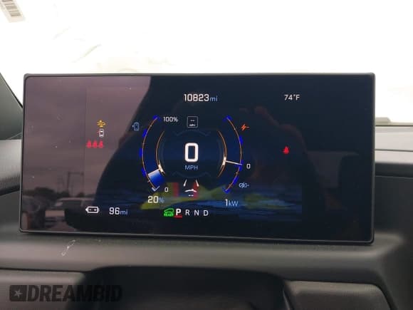 ✅ 2024 Chevrolet Silverado EV Work Truck • VIN: 1GC10VEL9RU200904 • Лот: 41875208. Опубликован ранее на IAAI с пробегом 10 823 миль. Бесплатный доступ к архиву аукционных продаж из США и подробный отчёт об истории автомобиля на DreamBid. Изображение 18.