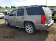 ✅ 2008 GMC Yukon SLE 3SA • VIN: 1GKFC13C88R230488 • Lot: 65679285. Listed on Copart with 176,475 mi. Free auction sales archive from the USA and detailed vehicle history report at DreamBid. Image 2.