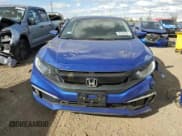 ✅ 2019 Honda Civic EX • VIN: 19XFC1F33KE012310 • Lot: 90390505. Wystawiony na Copart z przebiegiem 32 590 mil. Bezpłatny archiwum sprzedaży aukcyjnych z USA i szczegółowy raport historii pojazdu na DreamBid. Zdjęcie 5.